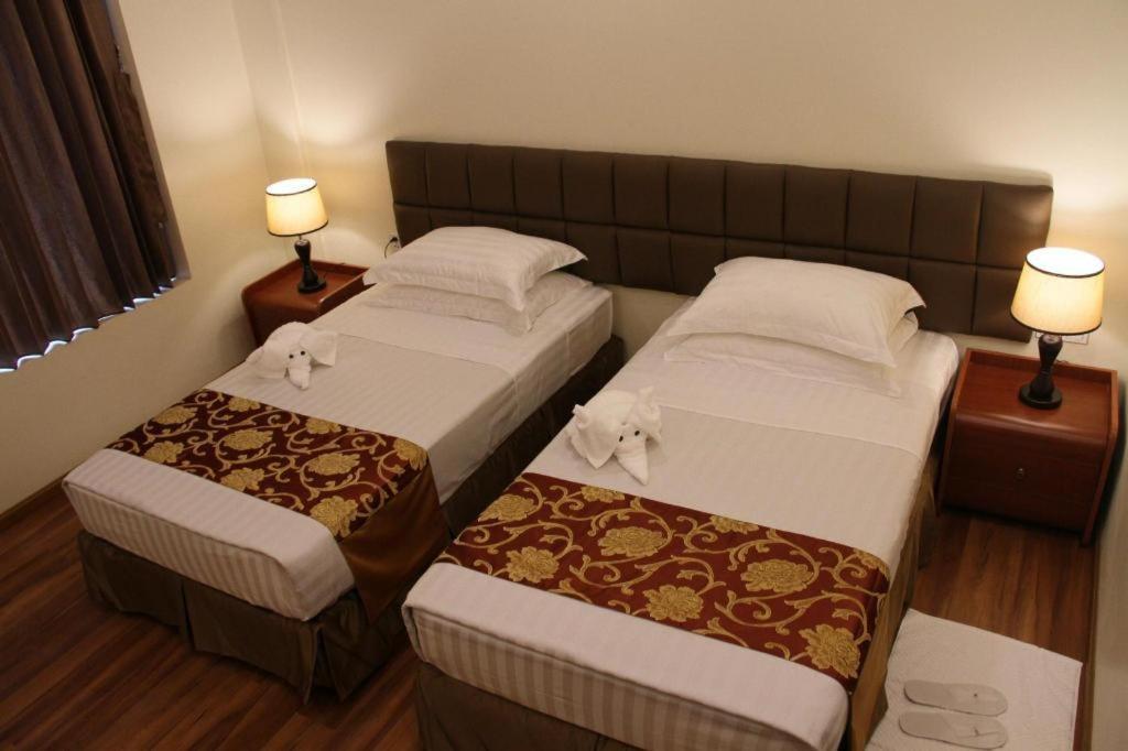 Virati Hotel Yangon Exterior foto
